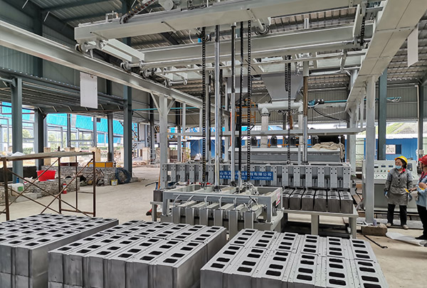 石膏砌塊設備自動碼垛